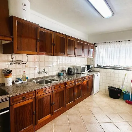 Charles Haus Apartment *