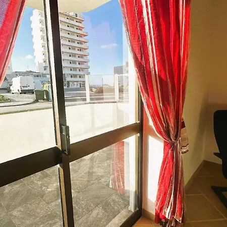 Charles Haus Apartment